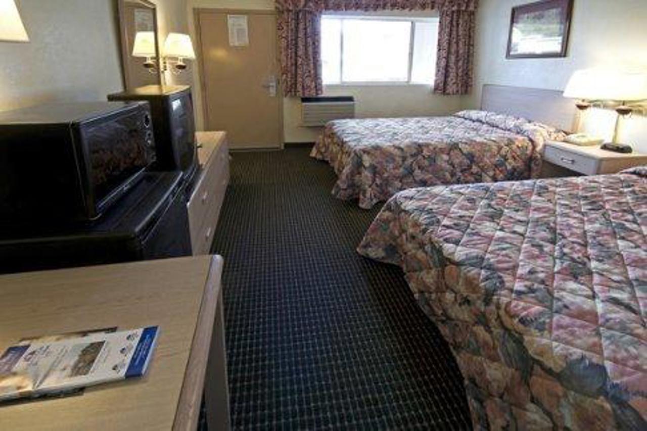 American Eagle Inn Fayetteville Buitenkant foto